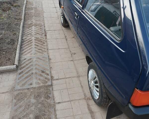 Синій ЗАЗ 1102 Таврия-Нова, об'ємом двигуна 1.09 л та пробігом 30 тис. км за 2600 $, фото 6 на Automoto.ua