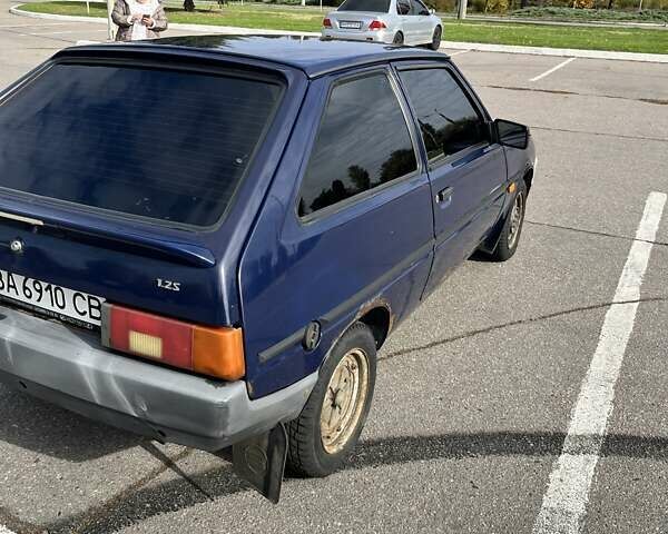 Синий ЗАЗ 1102 Таврія-Нова, объемом двигателя 1.2 л и пробегом 170 тыс. км за 1100 $, фото 7 на Automoto.ua