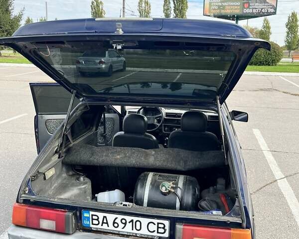 Синий ЗАЗ 1102 Таврія-Нова, объемом двигателя 1.2 л и пробегом 170 тыс. км за 1100 $, фото 2 на Automoto.ua