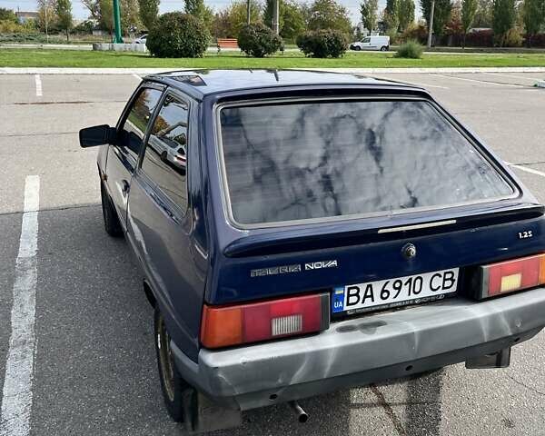 Синий ЗАЗ 1102 Таврія-Нова, объемом двигателя 1.2 л и пробегом 170 тыс. км за 1100 $, фото 3 на Automoto.ua