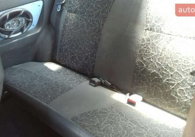 Синий ЗАЗ 1102 Таврия-Нова, объемом двигателя 1.2 л и пробегом 200 тыс. км за 1000 $, фото 5 на Automoto.ua