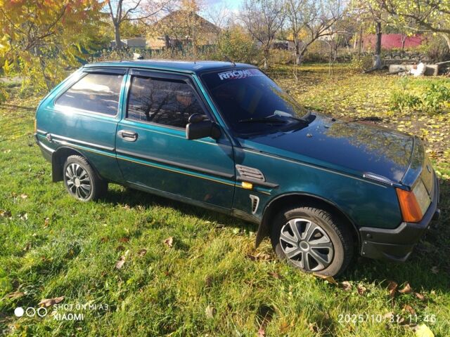 Зелений ЗАЗ 1102 Таврия-Нова, об'ємом двигуна 1.1 л та пробігом 86 тис. км за 1500 $, фото 4 на Automoto.ua