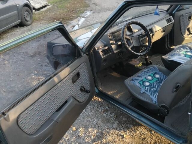 Зелений ЗАЗ 1102 Таврия-Нова, об'ємом двигуна 1.1 л та пробігом 132 тис. км за 550 $, фото 5 на Automoto.ua