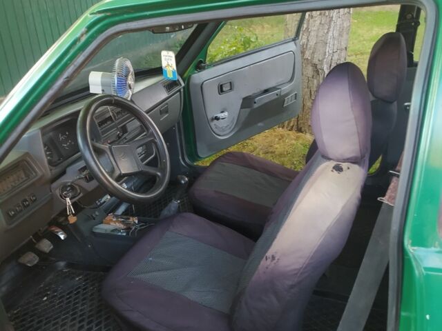 Зелений ЗАЗ 1102 Таврия-Нова, об'ємом двигуна 1.2 л та пробігом 100 тис. км за 831 $, фото 11 на Automoto.ua