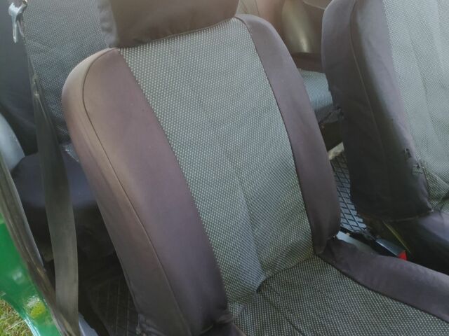 Зелений ЗАЗ 1102 Таврия-Нова, об'ємом двигуна 1.2 л та пробігом 100 тис. км за 831 $, фото 7 на Automoto.ua