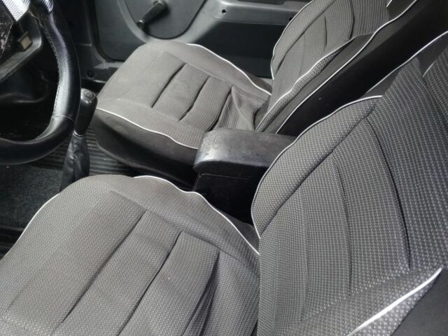 Зелений ЗАЗ 1102 Таврия-Нова, об'ємом двигуна 1.1 л та пробігом 126 тис. км за 761 $, фото 7 на Automoto.ua