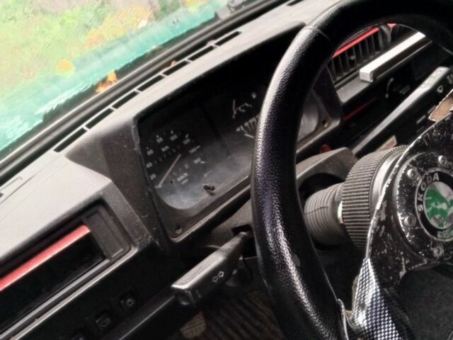 Зелений ЗАЗ 1102 Таврия-Нова, об'ємом двигуна 1.1 л та пробігом 126 тис. км за 761 $, фото 6 на Automoto.ua