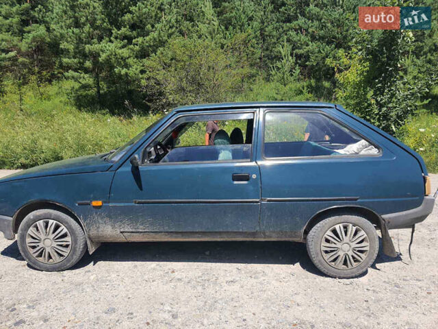 Зелений ЗАЗ 1102 Таврія-Нова, об'ємом двигуна 1.1 л та пробігом 150 тис. км за 1100 $, фото 1 на Automoto.ua