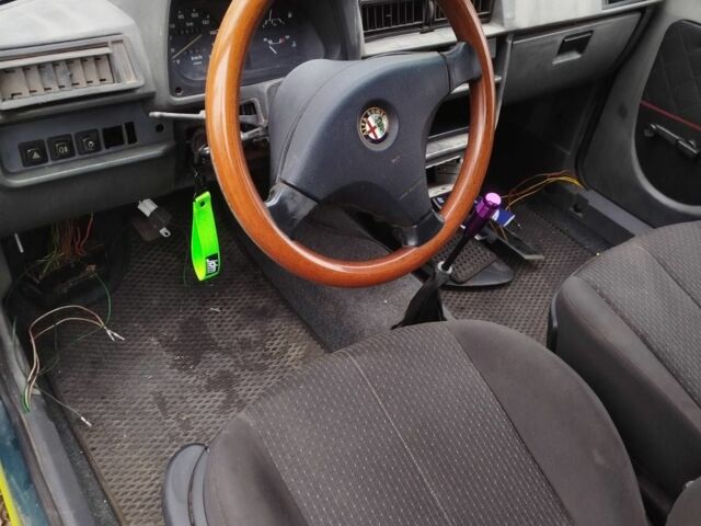 Зеленый ЗАЗ 1102 Таврия-Нова, объемом двигателя 1.2 л и пробегом 150 тыс. км за 711 $, фото 3 на Automoto.ua