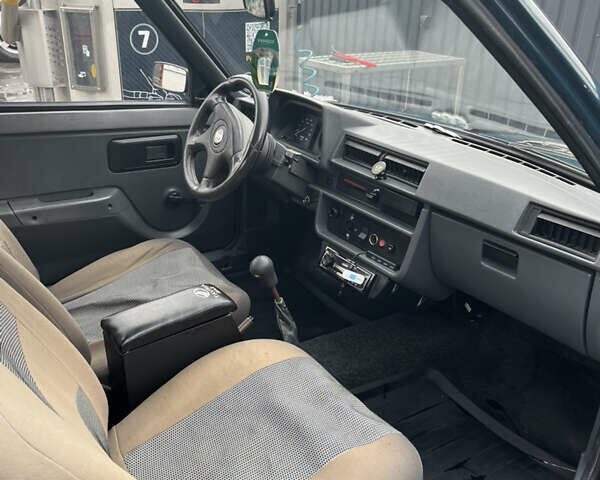 Зеленый ЗАЗ 1102 Таврия-Нова, объемом двигателя 1.1 л и пробегом 88 тыс. км за 1200 $, фото 4 на Automoto.ua
