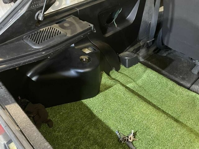 Зеленый ЗАЗ 1102 Таврия-Нова, объемом двигателя 1.2 л и пробегом 150 тыс. км за 711 $, фото 11 на Automoto.ua