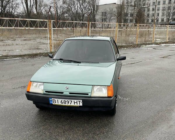 Зеленый ЗАЗ 1102 Таврия-Нова, объемом двигателя 1.2 л и пробегом 106 тыс. км за 1800 $, фото 19 на Automoto.ua