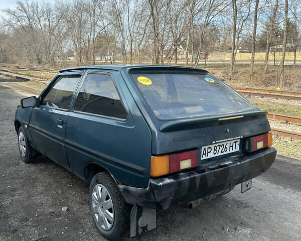 Зелений ЗАЗ 1102 Таврия-Нова, об'ємом двигуна 1.2 л та пробігом 150 тис. км за 700 $, фото 2 на Automoto.ua