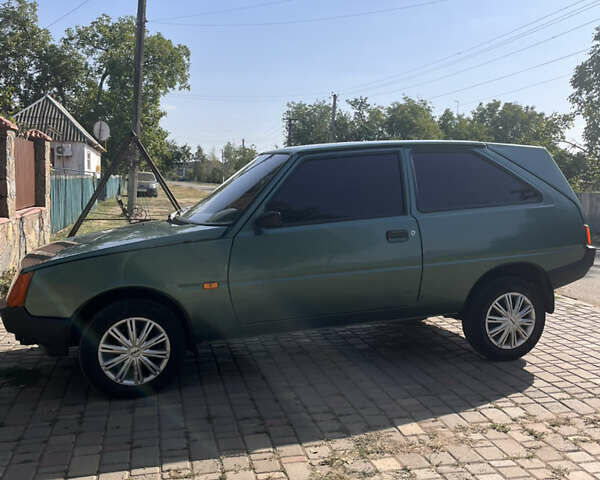 Зеленый ЗАЗ 1102 Таврія-Нова, объемом двигателя 1.2 л и пробегом 71 тыс. км за 2300 $, фото 3 на Automoto.ua