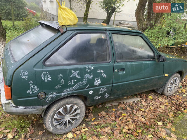 Зеленый ЗАЗ 1102 Таврія-Нова, объемом двигателя 1.2 л и пробегом 200 тыс. км за 350 $, фото 2 на Automoto.ua