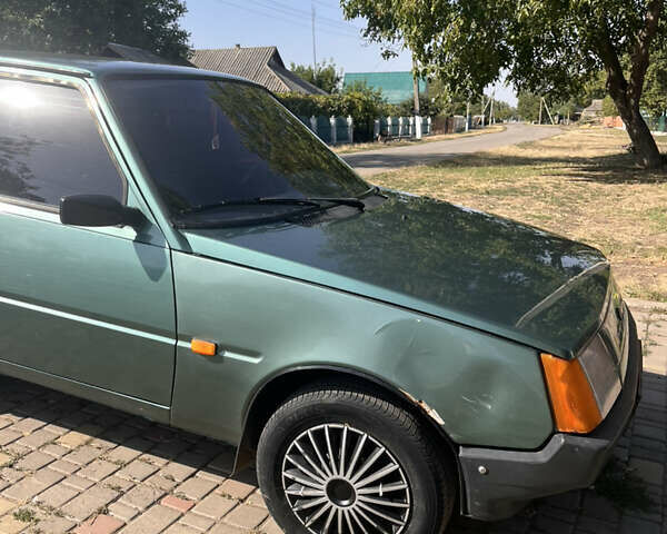 Зеленый ЗАЗ 1102 Таврія-Нова, объемом двигателя 1.2 л и пробегом 71 тыс. км за 2300 $, фото 6 на Automoto.ua