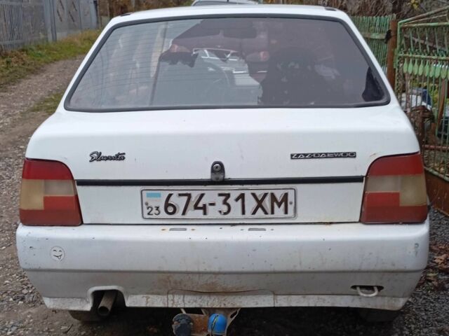 Білий ЗАЗ 1103 Славута, об'ємом двигуна 0 л та пробігом 70 тис. км за 800 $, фото 2 на Automoto.ua