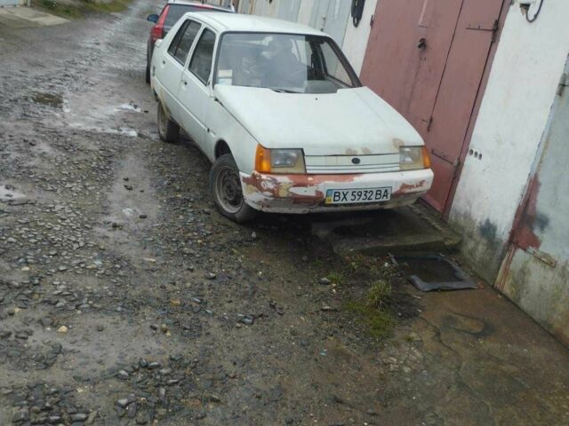 Белый ЗАЗ 1103 Славута, объемом двигателя 1.2 л и пробегом 50 тыс. км за 355 $, фото 1 на Automoto.ua