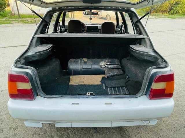 Белый ЗАЗ 1103 Славута, объемом двигателя 1.2 л и пробегом 62 тыс. км за 950 $, фото 9 на Automoto.ua