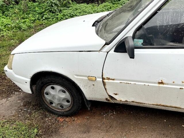 Белый ЗАЗ 1103 Славута, объемом двигателя 1.2 л и пробегом 500 тыс. км за 400 $, фото 2 на Automoto.ua