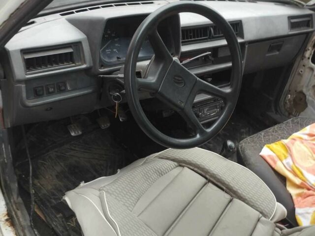 Белый ЗАЗ 1103 Славута, объемом двигателя 1.2 л и пробегом 50 тыс. км за 355 $, фото 3 на Automoto.ua