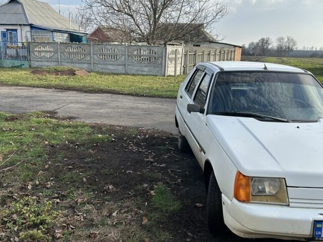 Білий ЗАЗ 1103 Славута, об'ємом двигуна 1.2 л та пробігом 130 тис. км за 1200 $, фото 5 на Automoto.ua