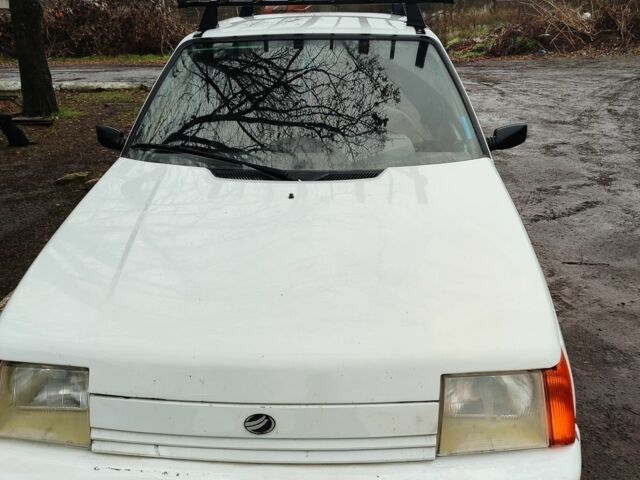 Белый ЗАЗ 1103 Славута, объемом двигателя 1.2 л и пробегом 90 тыс. км за 1419 $, фото 1 на Automoto.ua