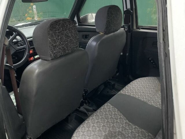 Белый ЗАЗ 1103 Славута, объемом двигателя 1.3 л и пробегом 135 тыс. км за 750 $, фото 4 на Automoto.ua