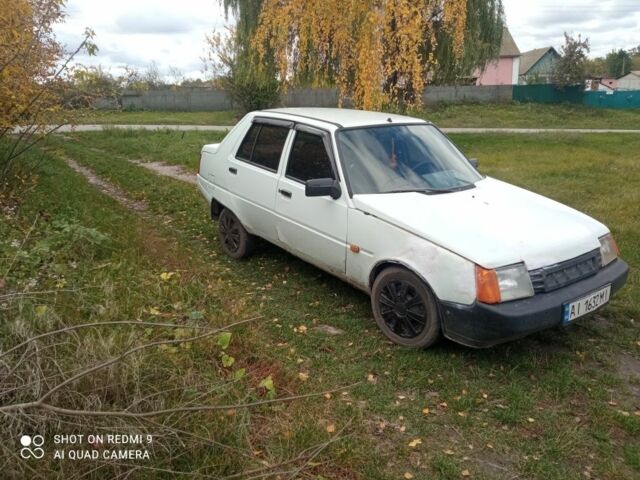 Білий ЗАЗ 1103 Славута, об'ємом двигуна 1.2 л та пробігом 345 тис. км за 520 $, фото 1 на Automoto.ua