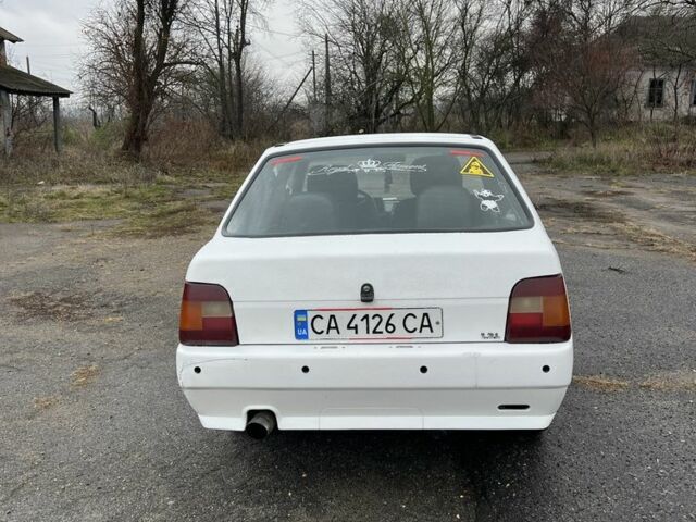 Білий ЗАЗ 1103 Славута, об'ємом двигуна 1.2 л та пробігом 136 тис. км за 758 $, фото 3 на Automoto.ua