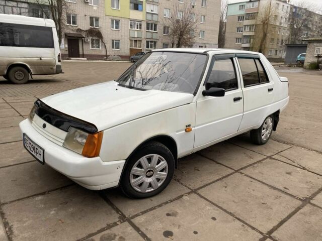 Белый ЗАЗ 1103 Славута, объемом двигателя 1.2 л и пробегом 92 тыс. км за 950 $, фото 12 на Automoto.ua