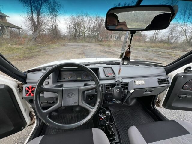 Білий ЗАЗ 1103 Славута, об'ємом двигуна 1.2 л та пробігом 136 тис. км за 758 $, фото 6 на Automoto.ua