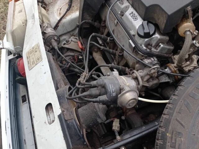 Білий ЗАЗ 1103 Славута, об'ємом двигуна 1.2 л та пробігом 87 тис. км за 1400 $, фото 3 на Automoto.ua