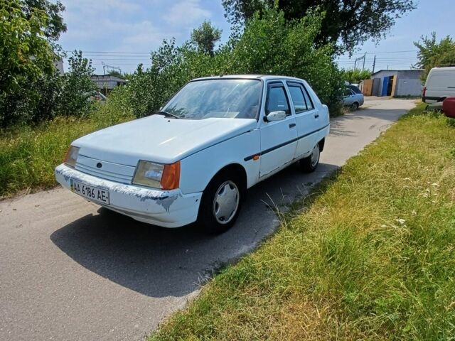 Білий ЗАЗ 1103 Славута, об'ємом двигуна 1.2 л та пробігом 140 тис. км за 600 $, фото 2 на Automoto.ua