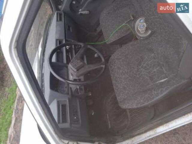 Белый ЗАЗ 1103 Славута, объемом двигателя 1.2 л и пробегом 200 тыс. км за 1000 $, фото 5 на Automoto.ua