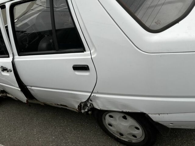 Белый ЗАЗ 1103 Славута, объемом двигателя 1.2 л и пробегом 96 тыс. км за 216 $, фото 7 на Automoto.ua