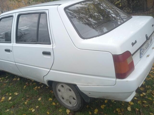 Білий ЗАЗ 1103 Славута, об'ємом двигуна 1.2 л та пробігом 53 тис. км за 1200 $, фото 1 на Automoto.ua