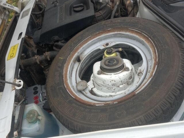 Білий ЗАЗ 1103 Славута, об'ємом двигуна 1.2 л та пробігом 53 тис. км за 1200 $, фото 5 на Automoto.ua