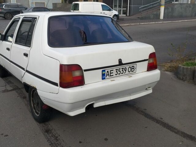 Білий ЗАЗ 1103 Славута, об'ємом двигуна 1 л та пробігом 1 тис. км за 783 $, фото 3 на Automoto.ua