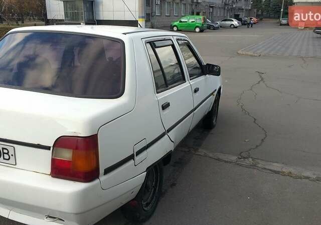 Білий ЗАЗ 1103 Славута, об'ємом двигуна 1 л та пробігом 111 тис. км за 783 $, фото 3 на Automoto.ua