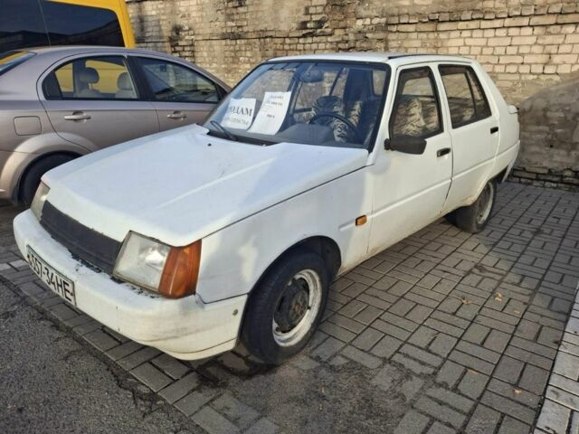 Белый ЗАЗ 1103 Славута, объемом двигателя 0 л и пробегом 100 тыс. км за 358 $, фото 1 на Automoto.ua