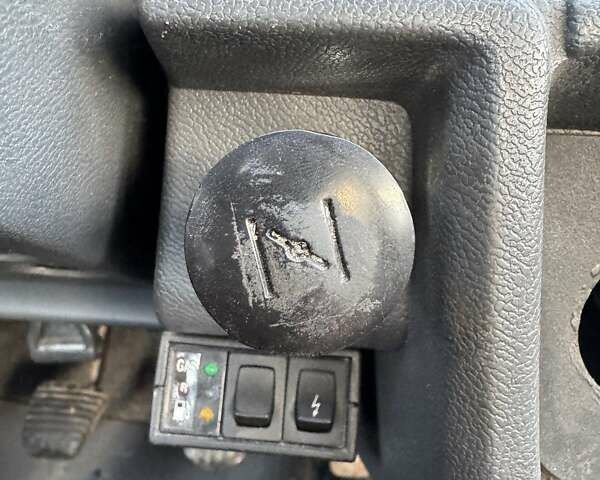 Белый ЗАЗ 1103 Славута, объемом двигателя 1.2 л и пробегом 156 тыс. км за 850 $, фото 9 на Automoto.ua