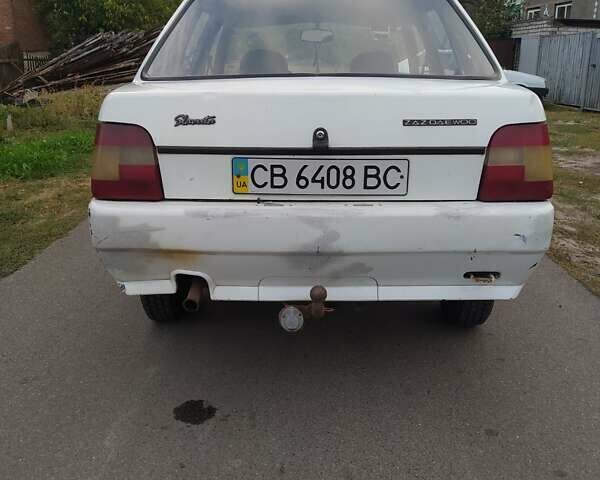 Белый ЗАЗ 1103 Славута, объемом двигателя 1.2 л и пробегом 150 тыс. км за 666 $, фото 2 на Automoto.ua