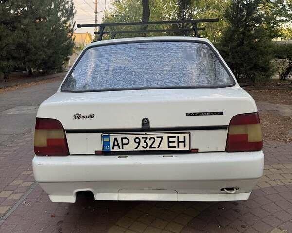 Белый ЗАЗ 1103 Славута, объемом двигателя 1.2 л и пробегом 156 тыс. км за 850 $, фото 7 на Automoto.ua