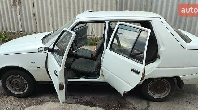 Білий ЗАЗ 1103 Славута, об'ємом двигуна 0 л та пробігом 73 тис. км за 550 $, фото 4 на Automoto.ua