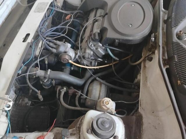 Білий ЗАЗ 1103 Славута, об'ємом двигуна 0 л та пробігом 200 тис. км за 650 $, фото 2 на Automoto.ua