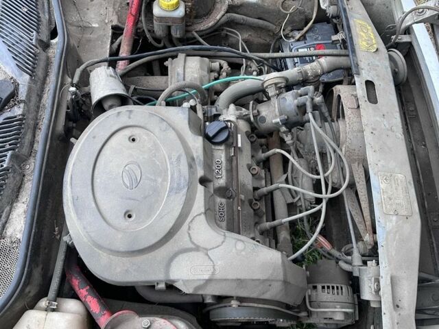 Белый ЗАЗ 1103 Славута, объемом двигателя 0 л и пробегом 60 тыс. км за 800 $, фото 9 на Automoto.ua