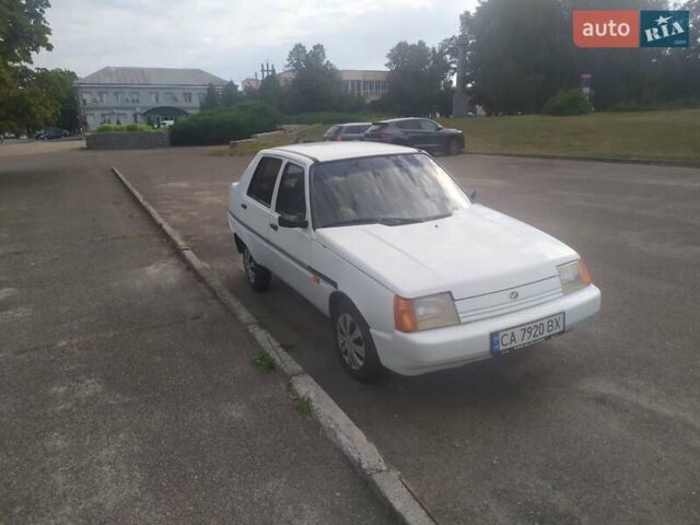 Белый ЗАЗ 1103 Славута, объемом двигателя 1.2 л и пробегом 150 тыс. км за 1200 $, фото 6 на Automoto.ua