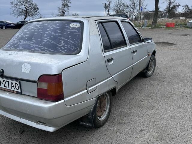 Белый ЗАЗ 1103 Славута, объемом двигателя 0 л и пробегом 60 тыс. км за 800 $, фото 5 на Automoto.ua