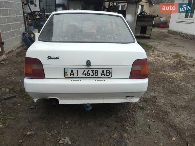 Білий ЗАЗ 1103 Славута, об'ємом двигуна 0.65 л та пробігом 187 тис. км за 700 $, фото 2 на Automoto.ua